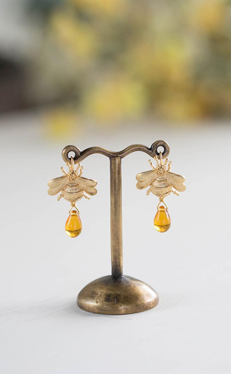 Classic Earring with Timeless Appeal
