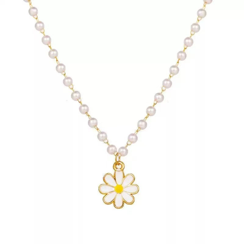 Charming Pearl Necklace for Any Occasion
