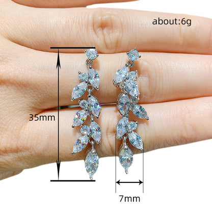 Charming Earring for Any Occasion