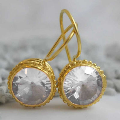 Classic Earring with Timeless Appeal