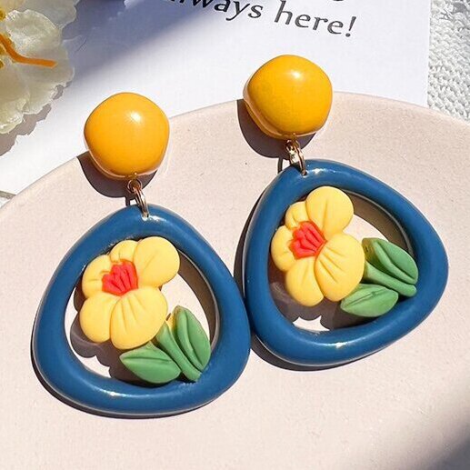 Stunning Earring for Daily Wear