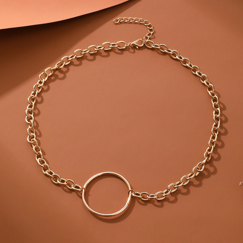 Beautiful Gold Necklace with Unique Style