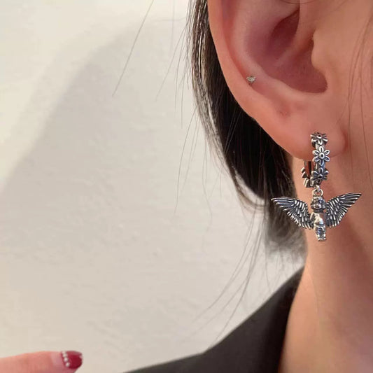 Charming Earring for Any Occasion