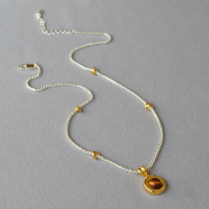 Classic Silver Necklace with Timeless Appeal