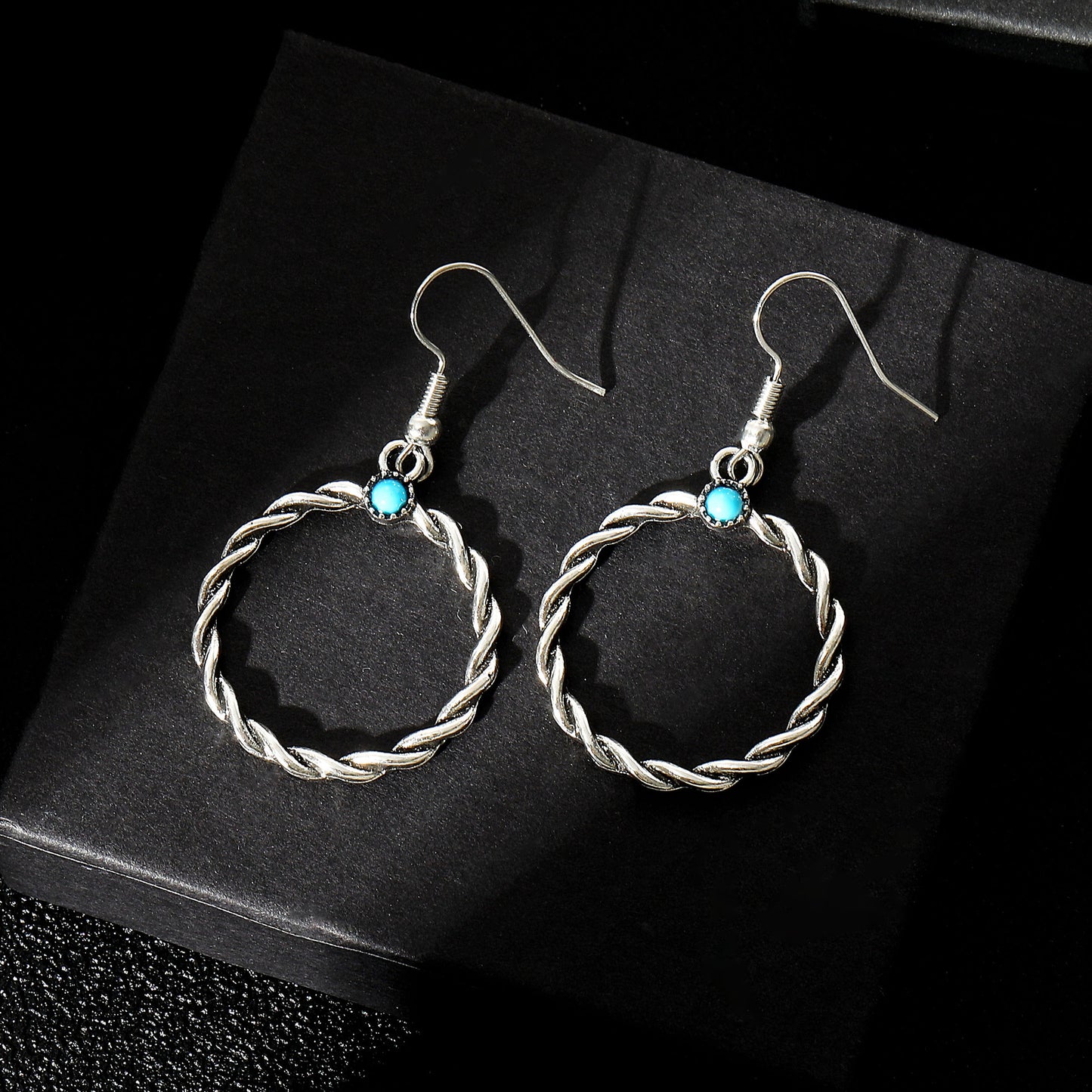 Vintage Handmade Earring