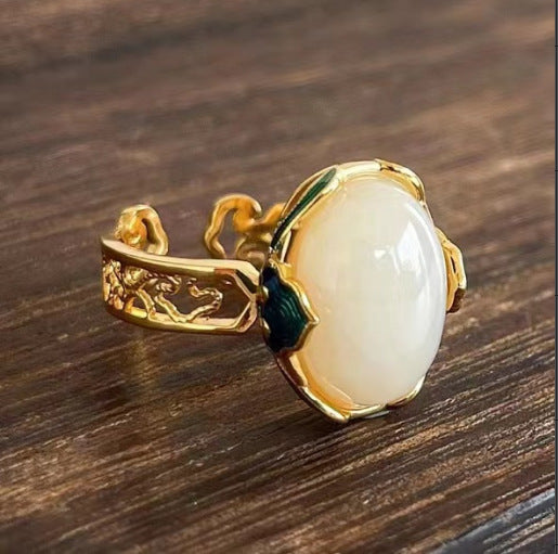 Charming Gold Ring for Any Occasion