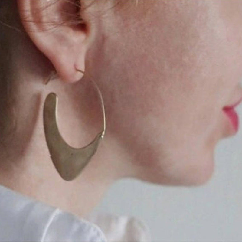 Classic Earring with Timeless Appeal