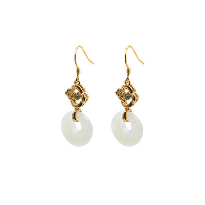 Classic Silver Earring with Timeless Appeal