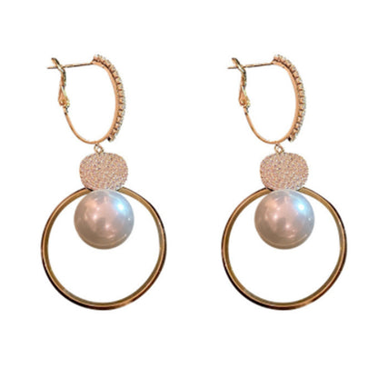 Romantic Silver Earring for Special Moments