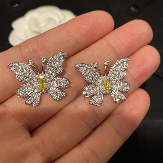 Romantic Earring for Special Moments