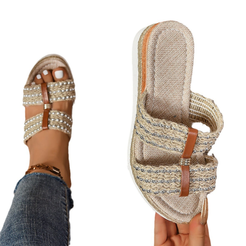 Graceful Orthopedic Sandals for Modern Look