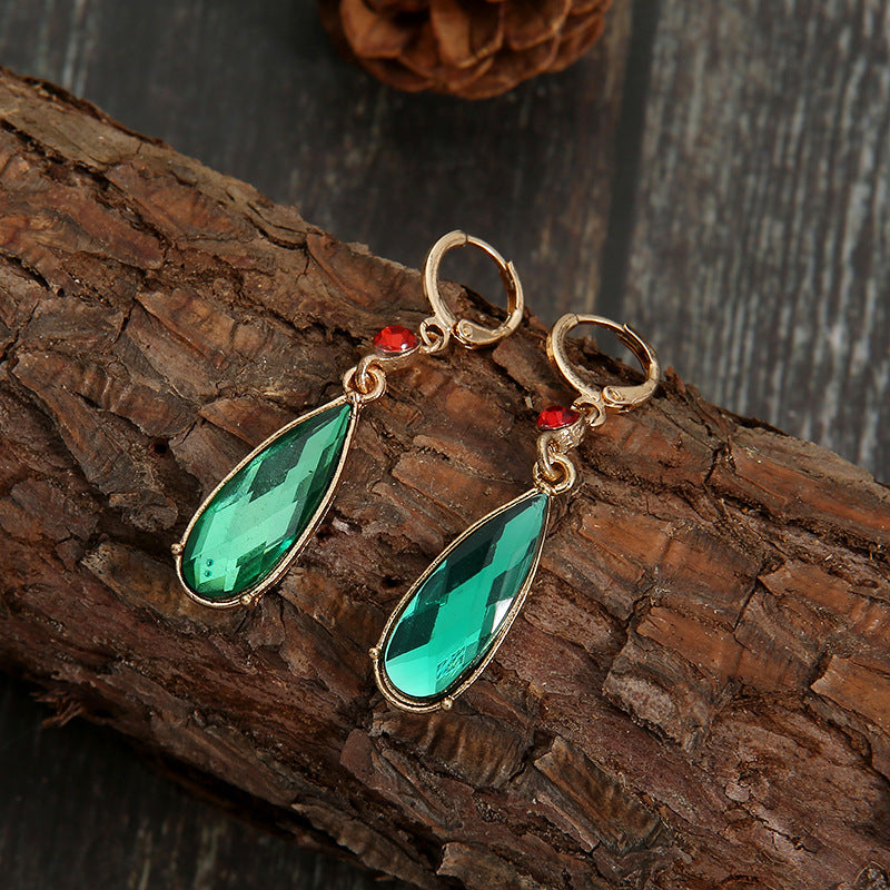 Elegant Earring for Every Occasion
