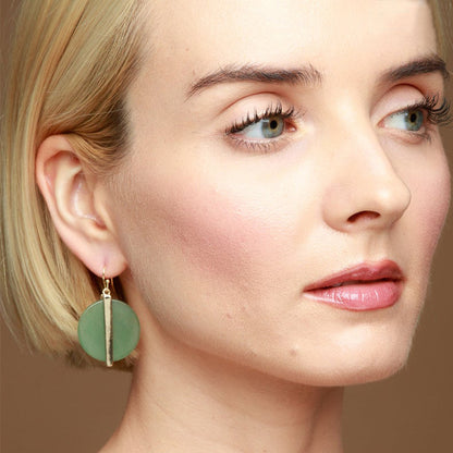 Charming Earring for Any Occasion