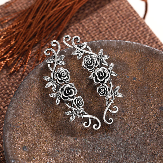 Romantic Silver Earring for Special Moments