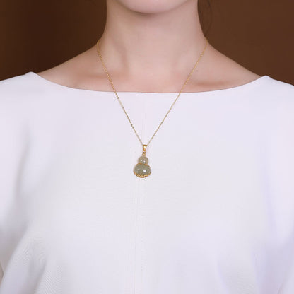 Stunning Gold Pendant for Daily Wear