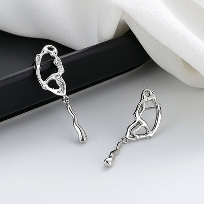 Romantic Gold Earring for Special Moments