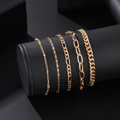 Classic Gold Bracelet with Timeless Appeal