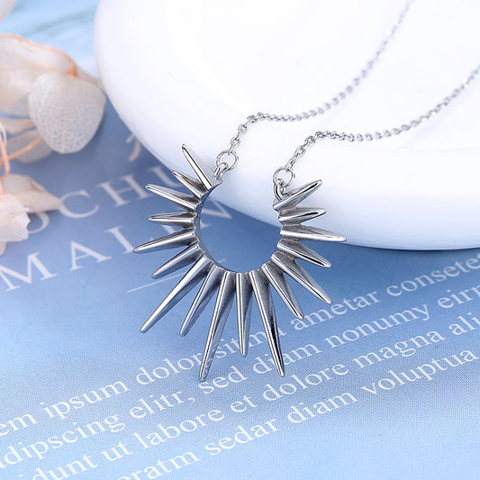 Stunning Gold Necklace for Daily Wear