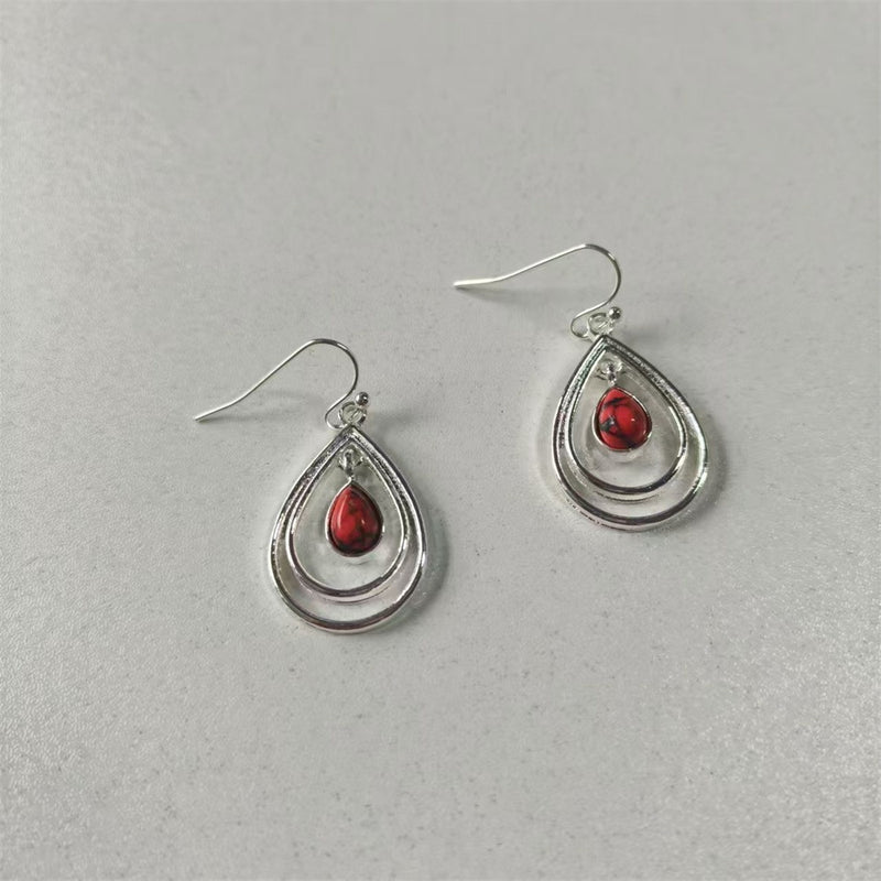 Charming Earring for Any Occasion