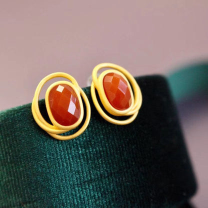 Stunning Gold Earring for Daily Wear