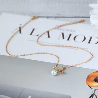 Classic Pearl Necklace with Timeless Appeal