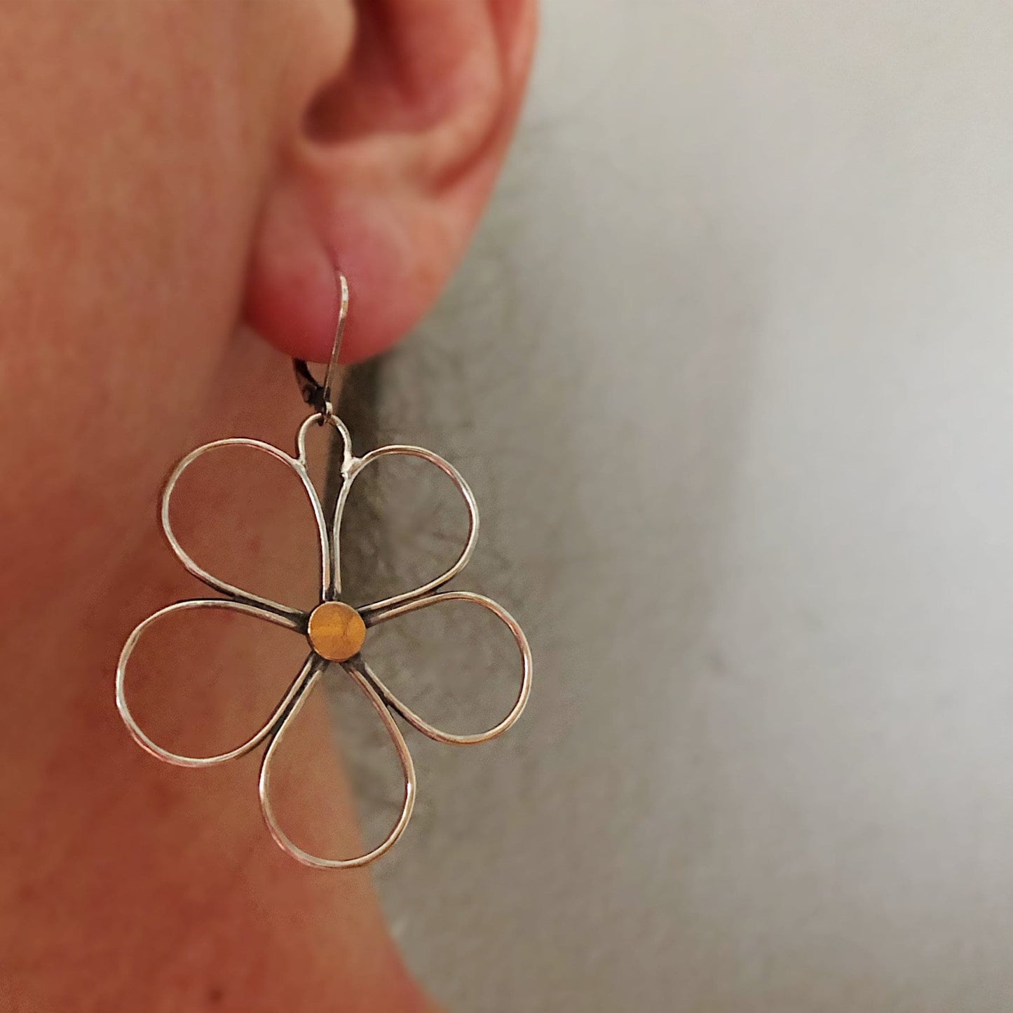 Stunning Earring for Daily Wear