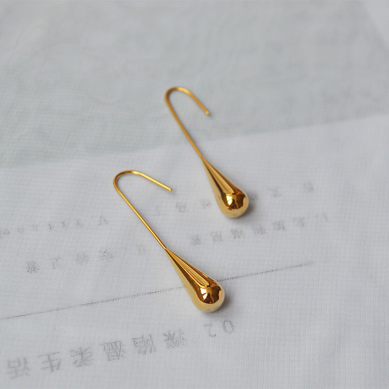 Elegant Gold Earring for Every Occasion