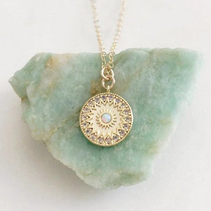 Classic Gold Necklace with Timeless Appeal