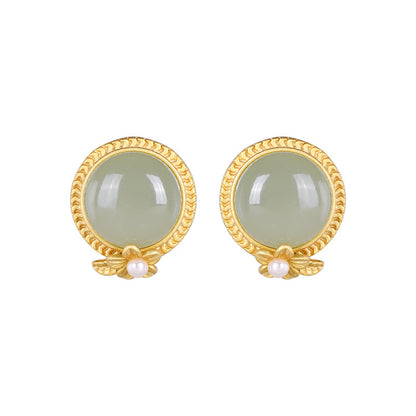 Romantic Gold Earring for Special Moments