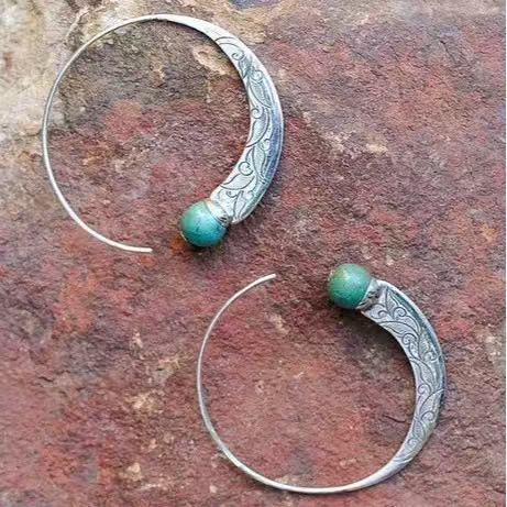 Vintage Handmade Earring