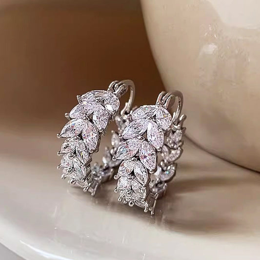 Classic Earring with Timeless Appeal