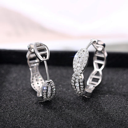Romantic Earring for Special Moments