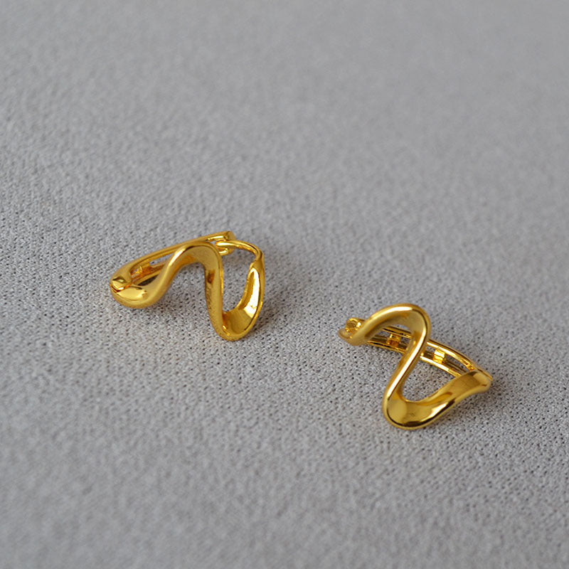 Charming Gold Necklace for Any Occasion