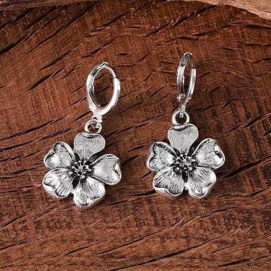 Romantic Earring for Special Moments