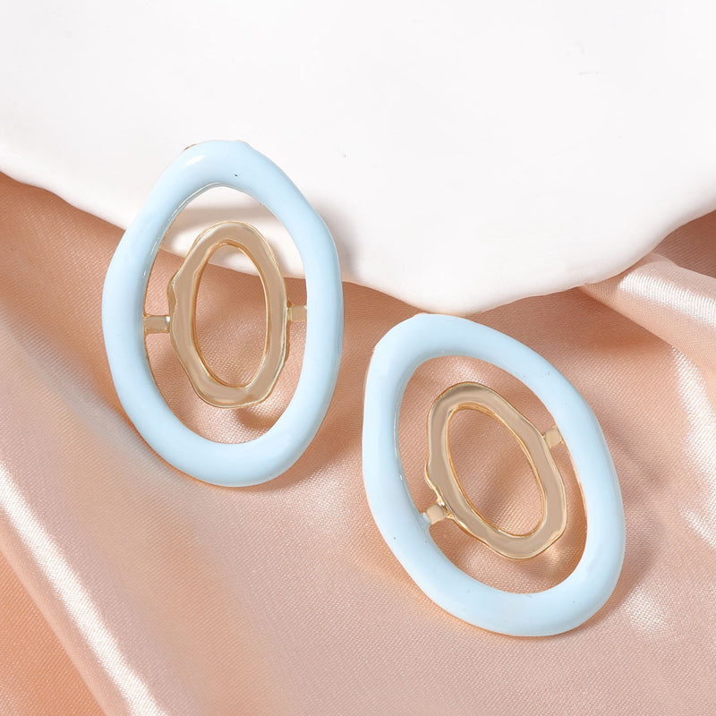 Beautiful Earring with Unique Style