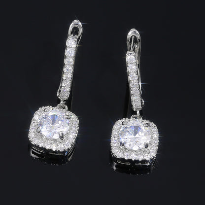 Classic Earring with Timeless Appeal