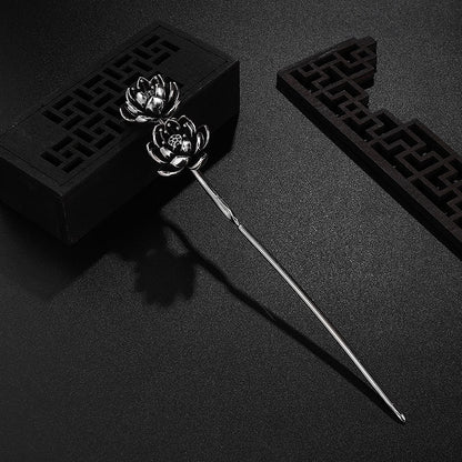 Classic Silver Piece with Timeless Appeal