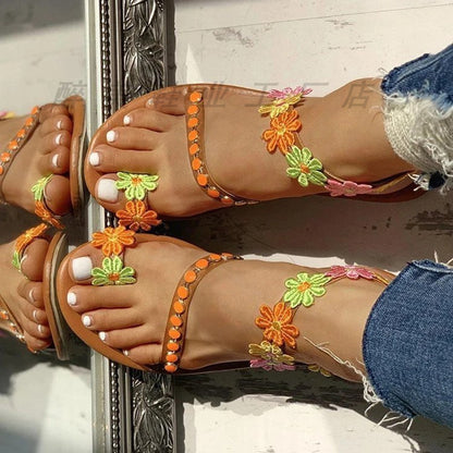 Chic Orthopedic Sandals with Unique Design