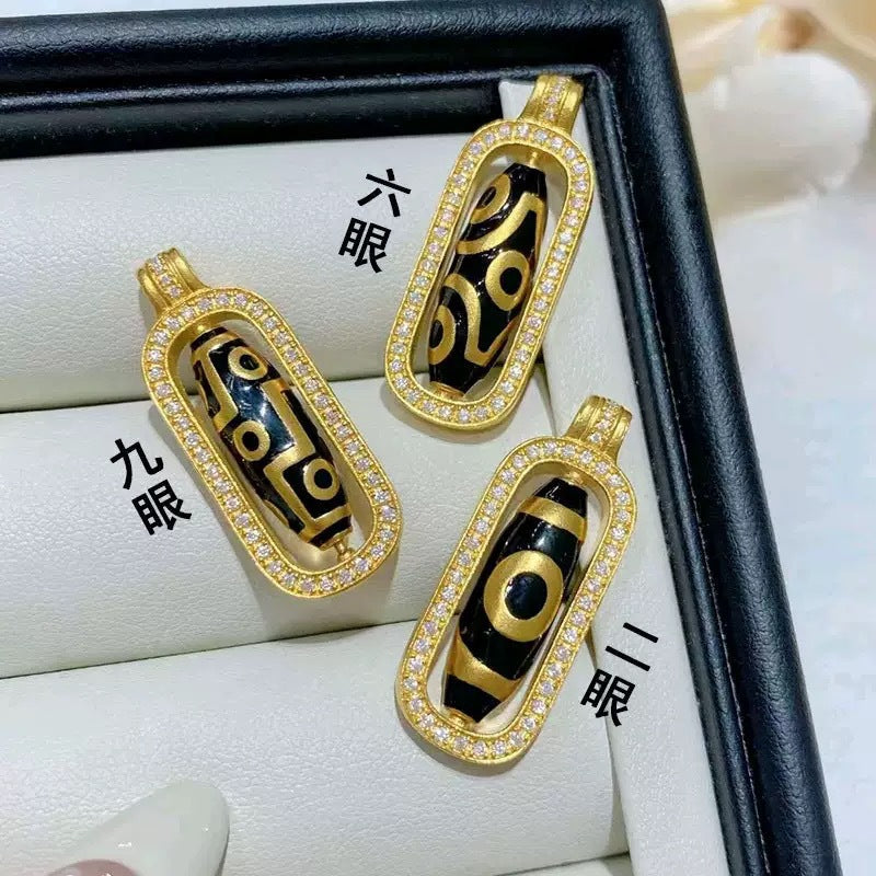 Charming Piece for Any Occasion