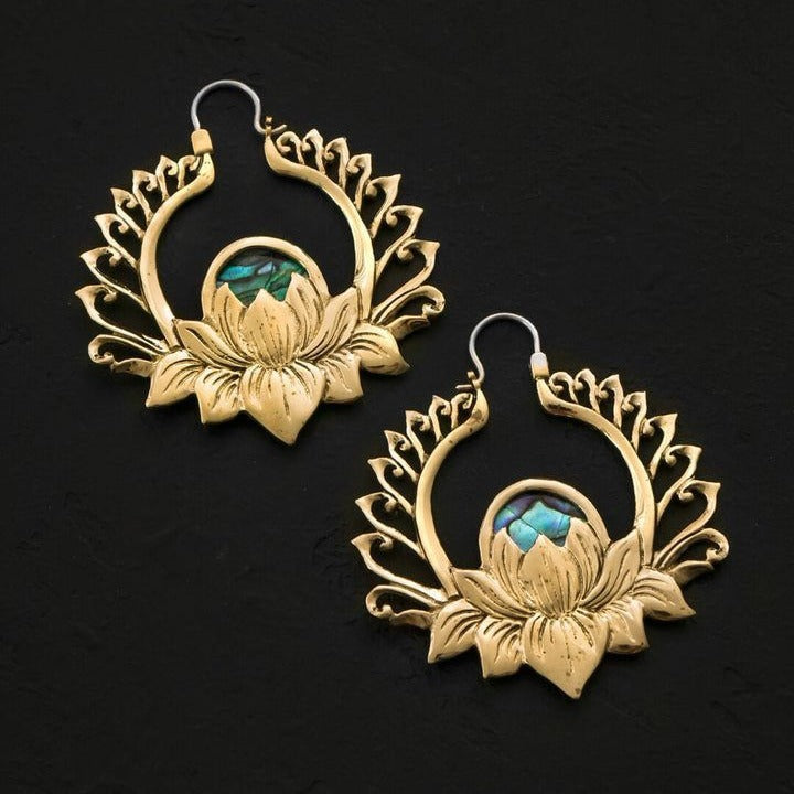 Classic Earring with Timeless Appeal