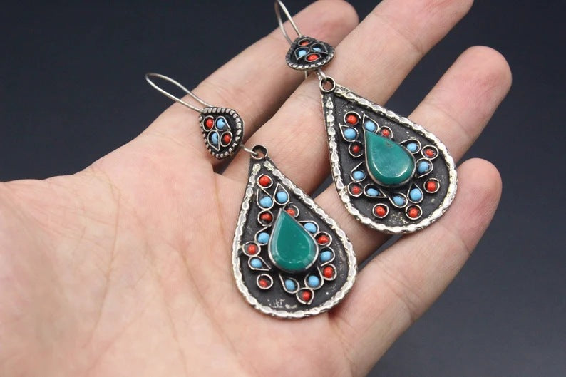 Beautiful Set with Unique Style