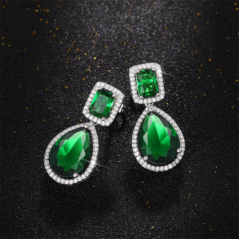 Elegant Earring for Every Occasion