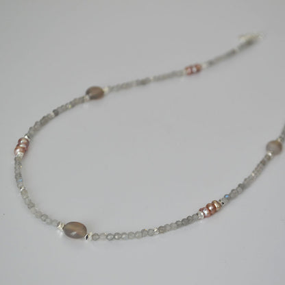 Charming Pearl Necklace for Any Occasion