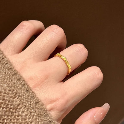 Charming Gold Ring for Any Occasion