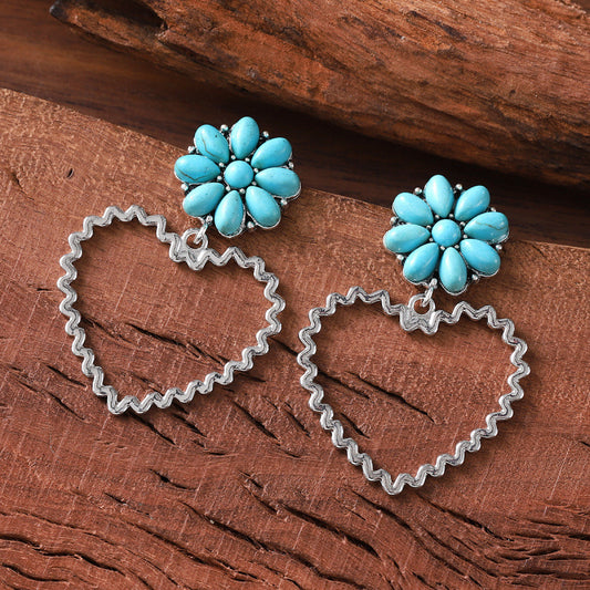 Charming Earring for Any Occasion