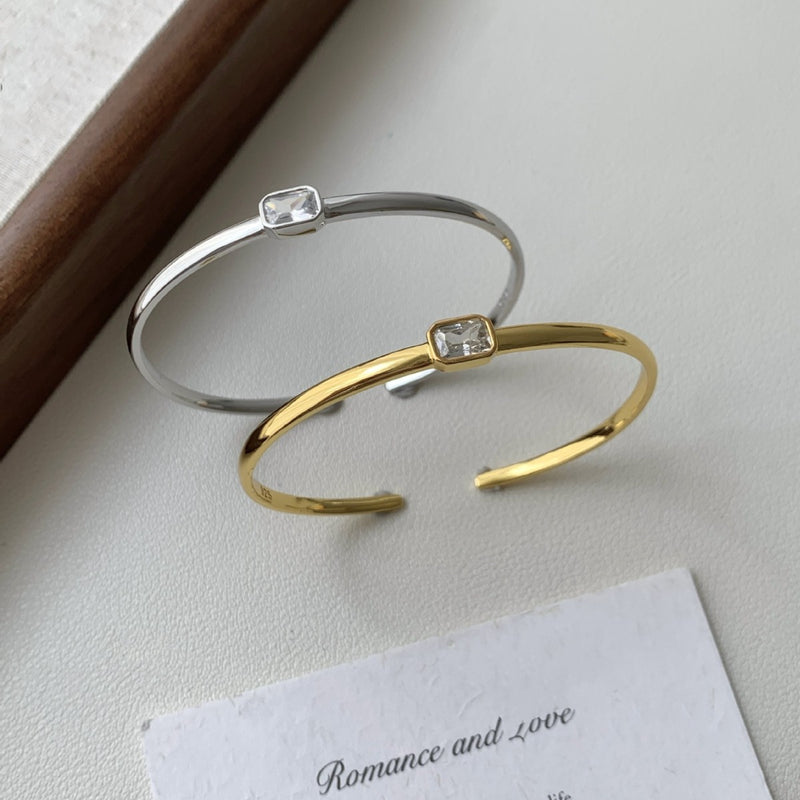 Classic Bracelet with Timeless Appeal