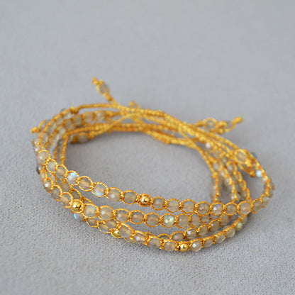 Classic Gold Bracelet with Timeless Appeal