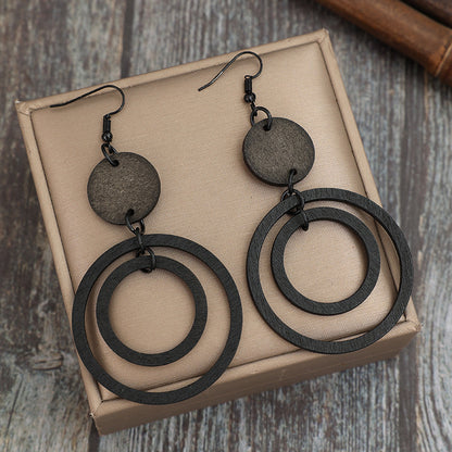 Charming Earring for Any Occasion