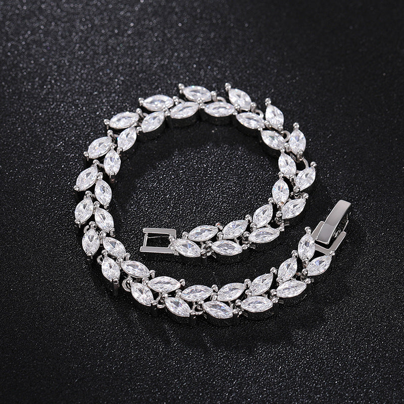 Elegant Piece for Every Occasion