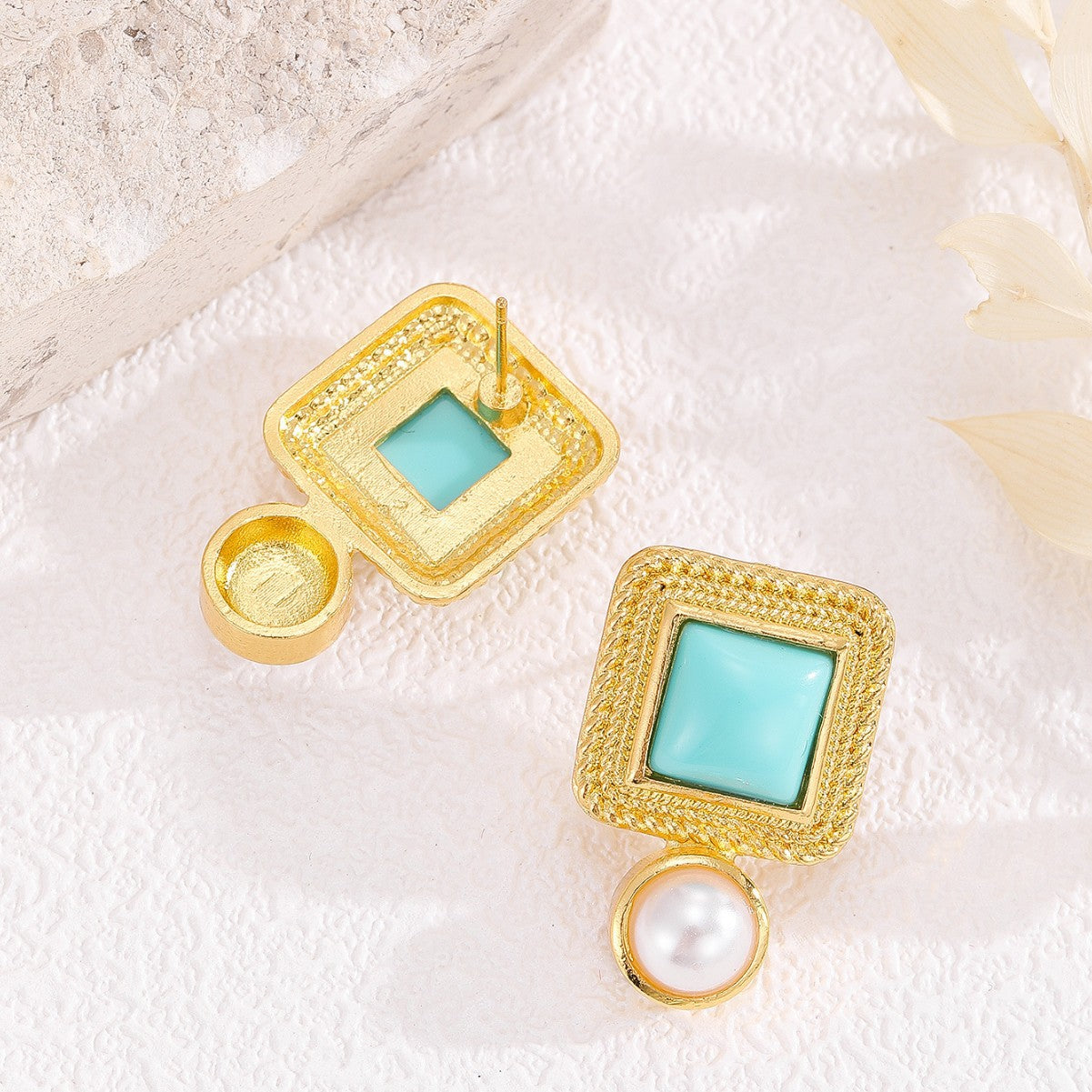 Vintage Handmade Earring